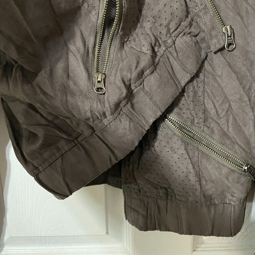 Elle Zip Jacket - Picture 7 of 7